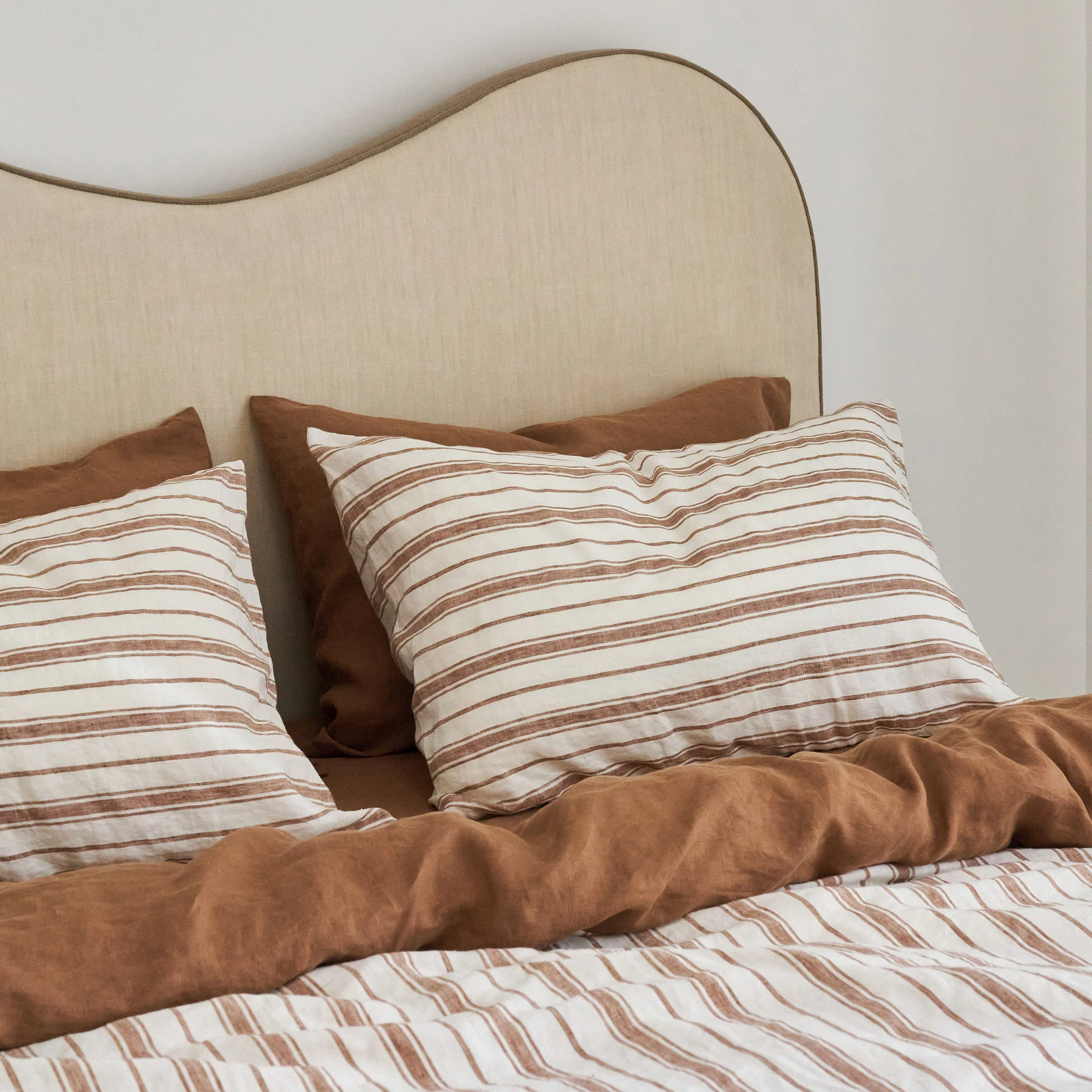French Flax Linen Double Sided Quilt Cover in Hazelnut/Hazelnut Stripe - Image 9