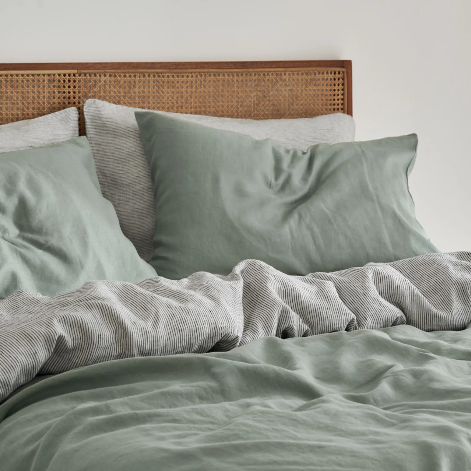 French Flax Linen Double Sided Quilt Cover Set in Sage/Pinstripe - Image 6