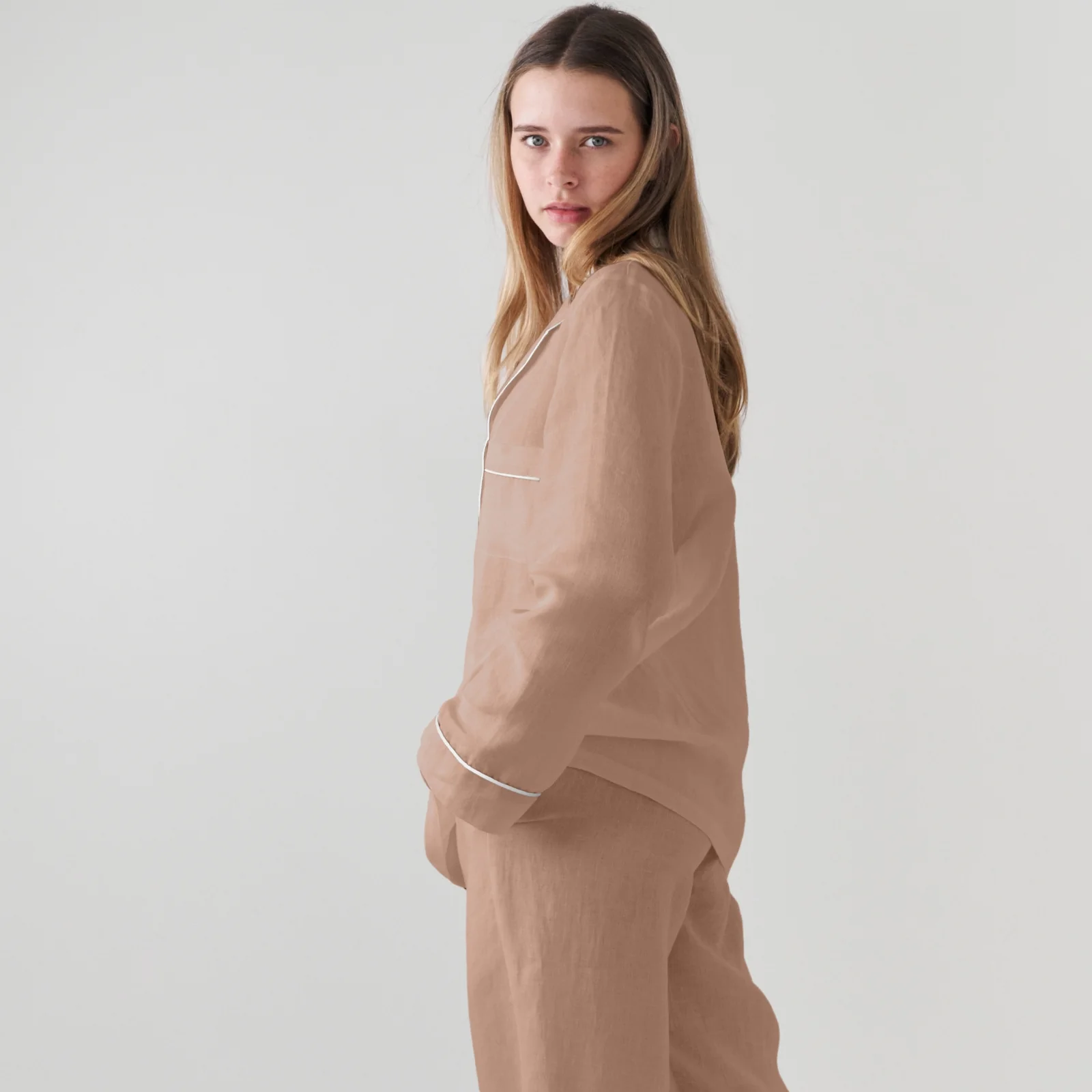 French Flax Linen Pyjama Set in Clay - Image 2