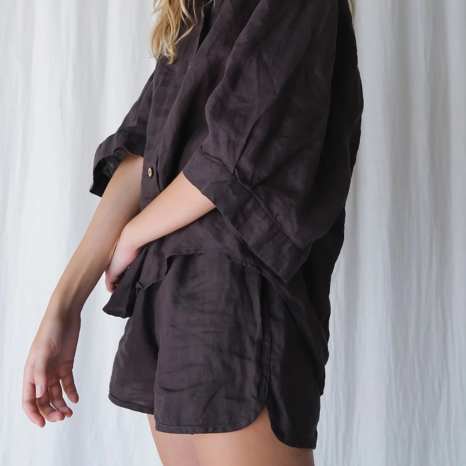 French Flax Linen Relaxed Short in Charcoal - Image 9