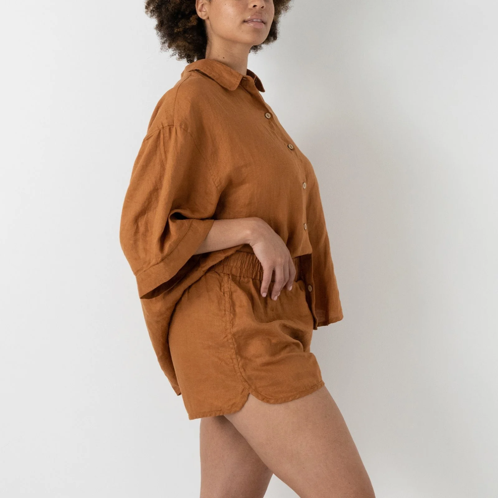 French Flax Linen Relaxed Short in Ochre - Image 3