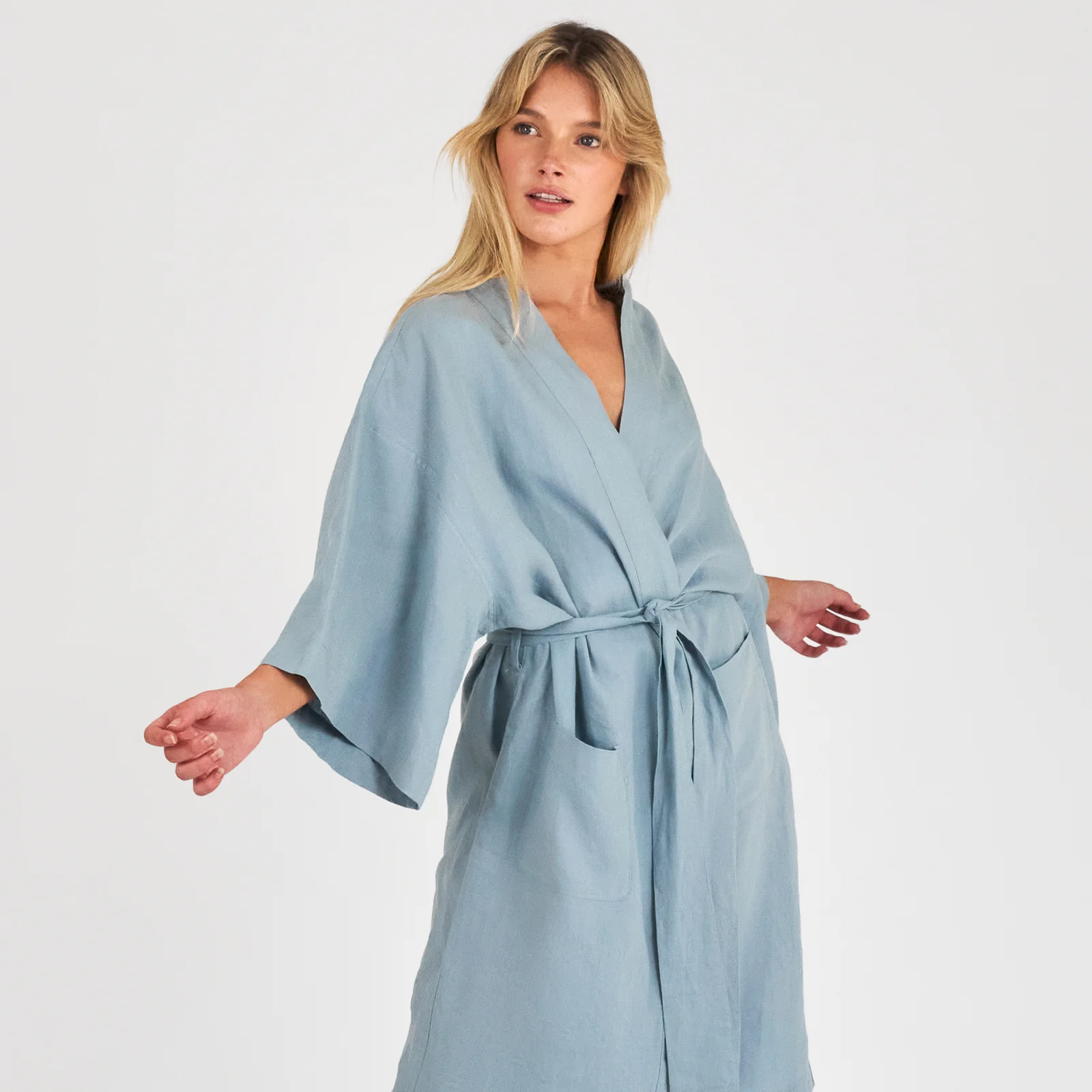 French Flax Linen Robe in Marine Blue - Image 5