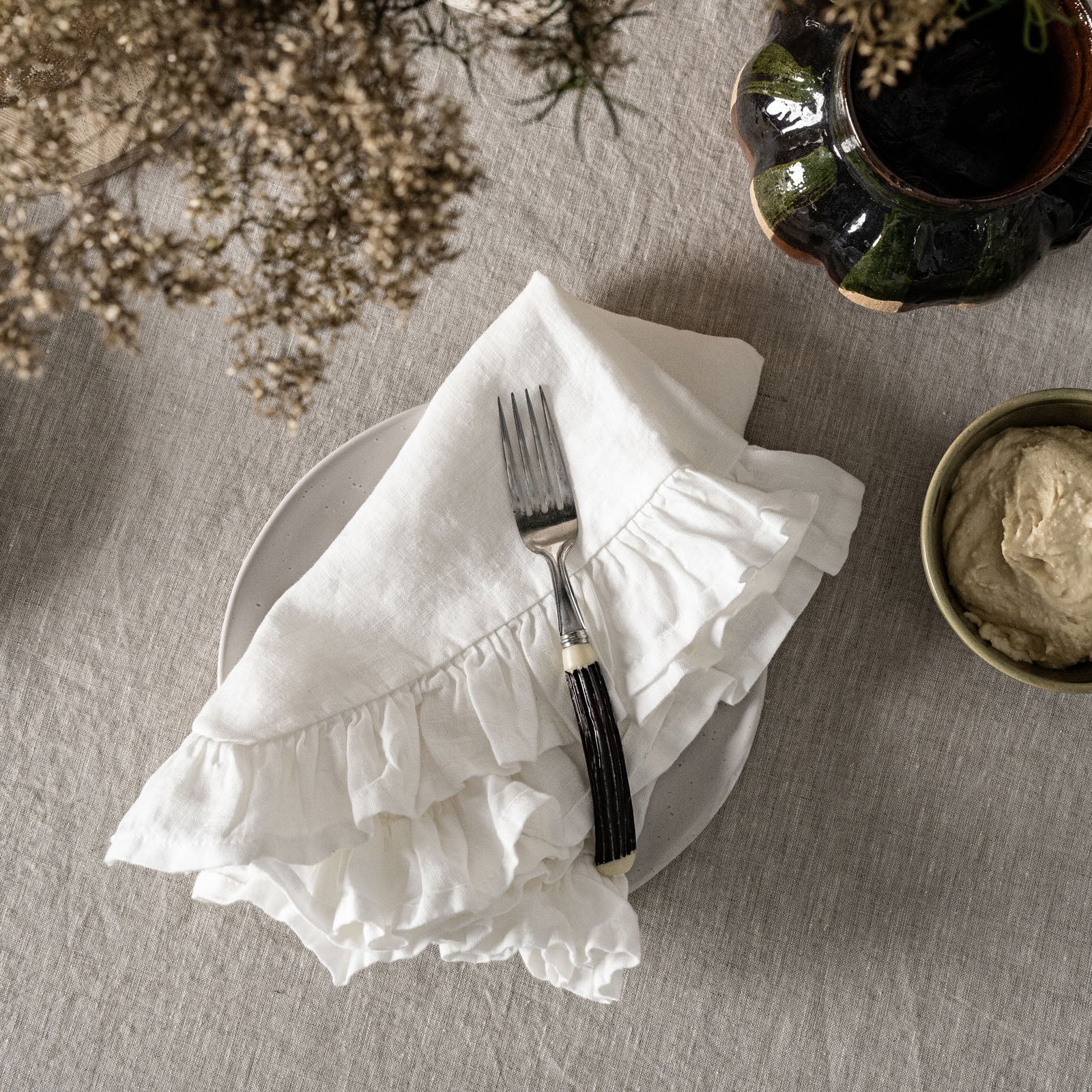 French Flax Linen Ruffles Napkins (Set Of 4) in White - Image 6