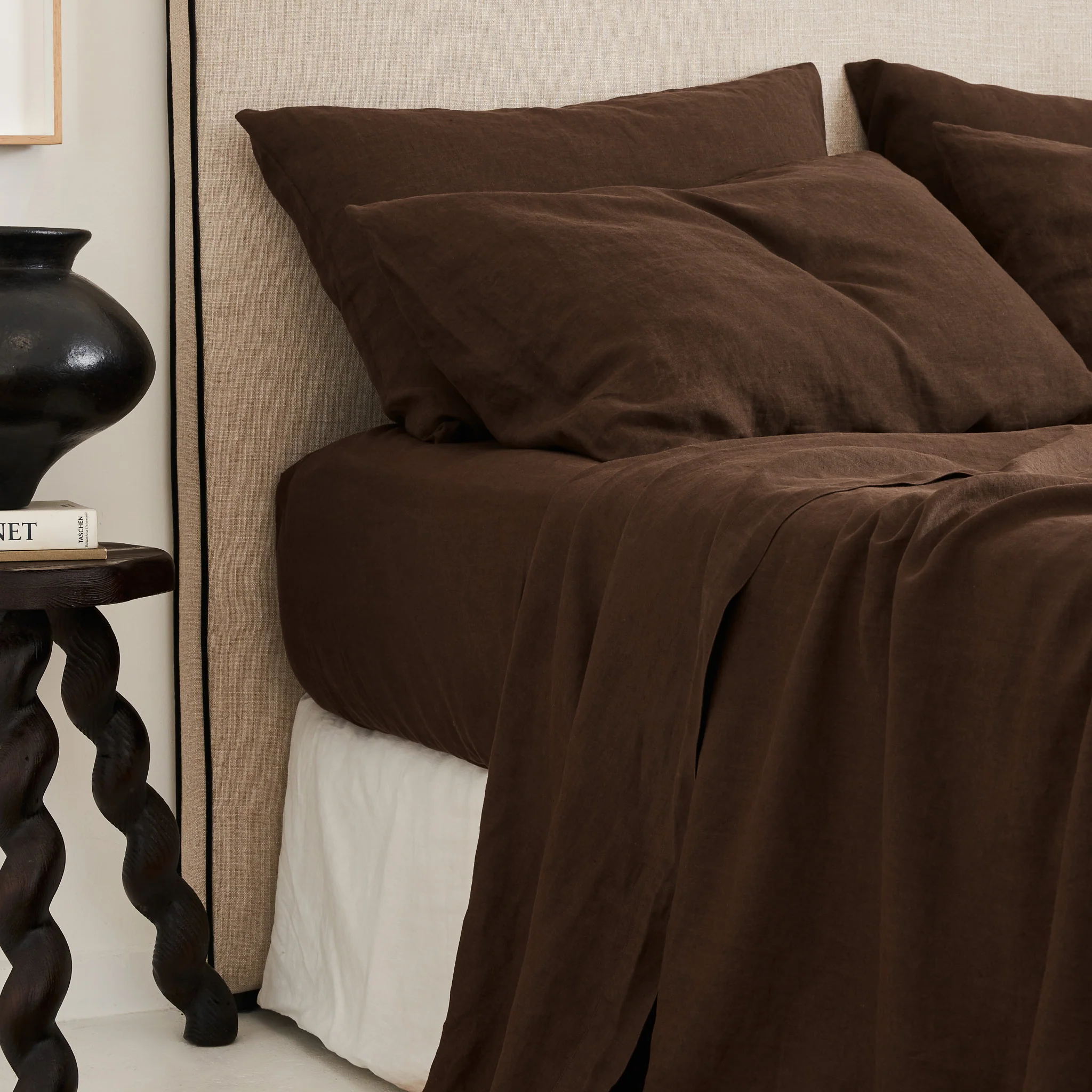 French Flax Linen Sheet Set in Chocolate - Image 5