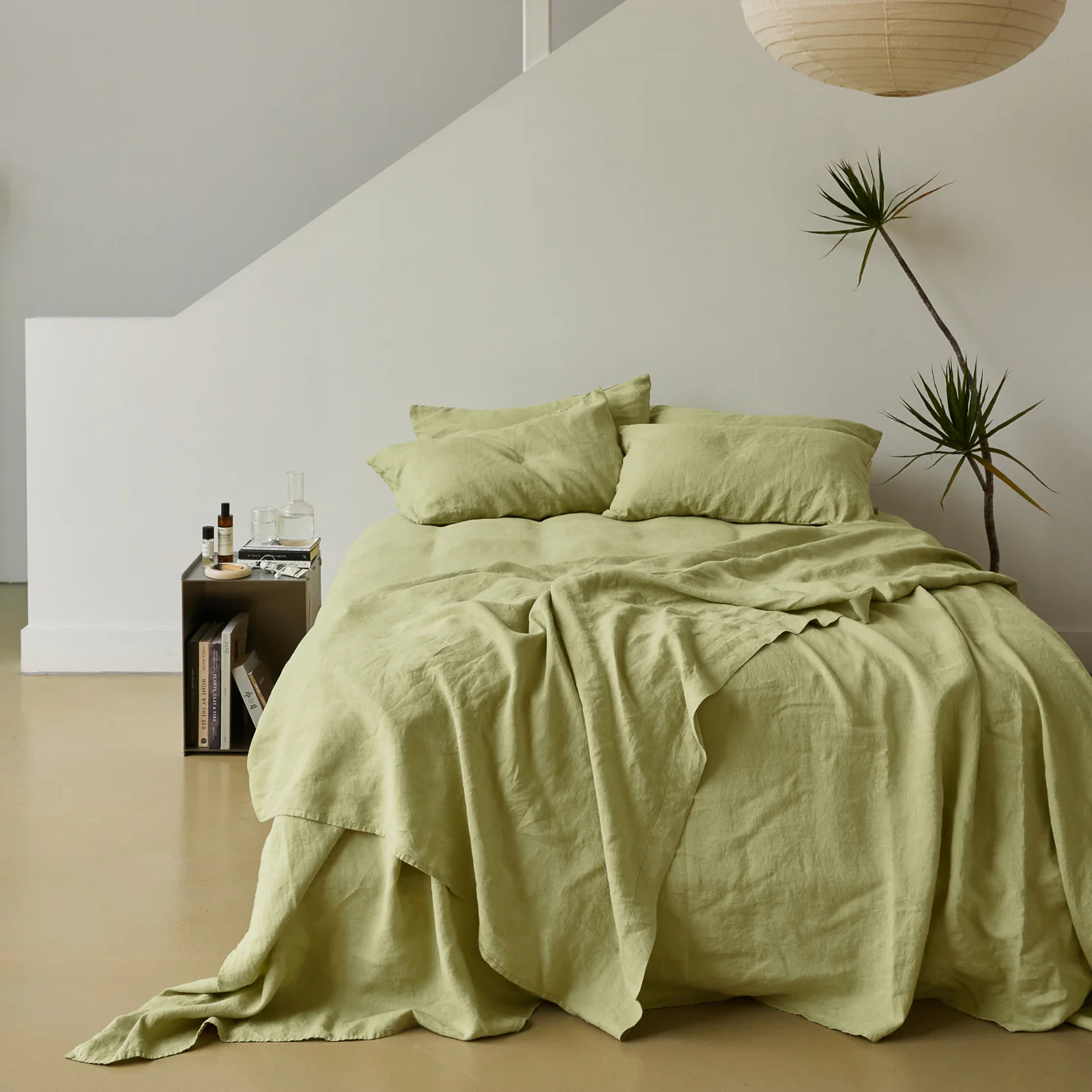 French Flax Linen Sheet Set in Matcha - Image 2